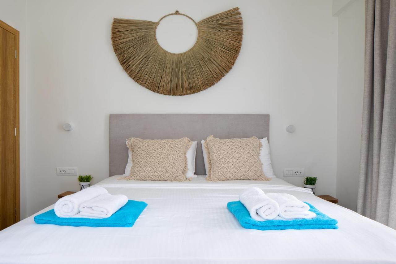 S U E N O - Studios And Apartments, With Shared Pool كاتو ذاراتسو المظهر الخارجي الصورة